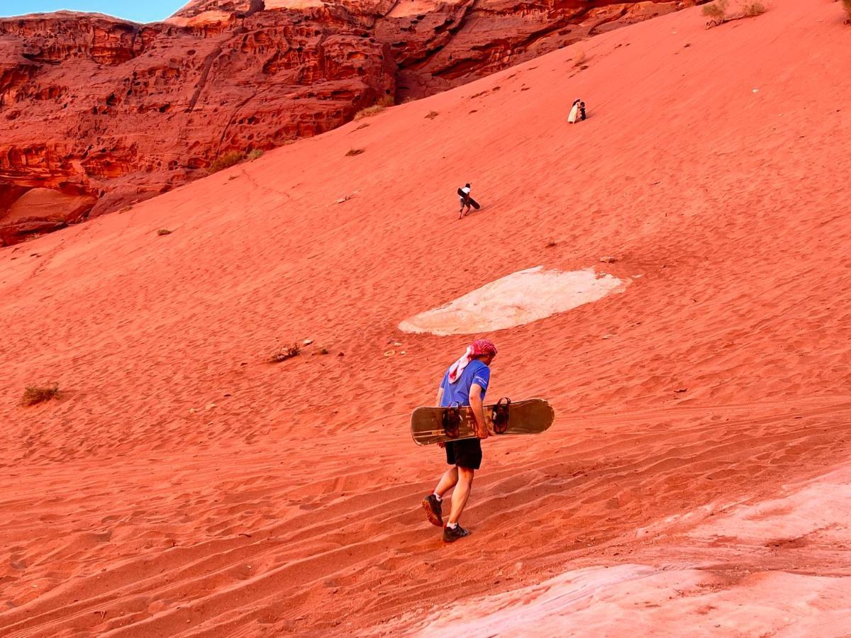 Wadi Rum Sky Tours & Camp Kültér fotó