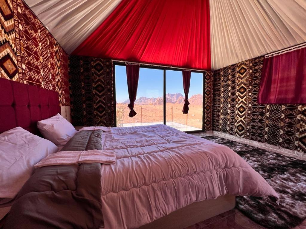 Wadi Rum Sky Tours & Camp Kültér fotó