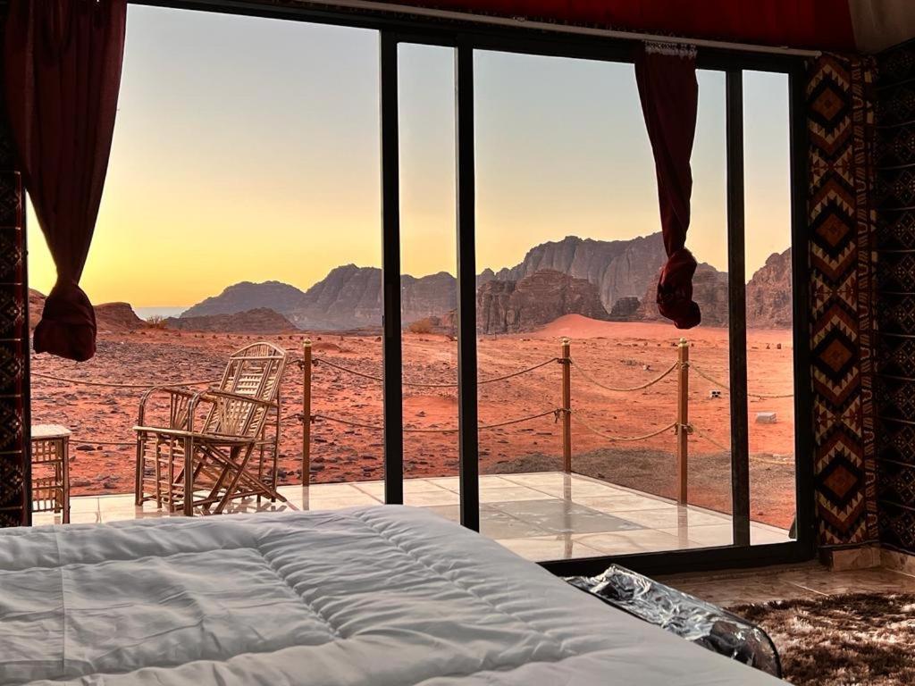Wadi Rum Sky Tours & Camp Kültér fotó