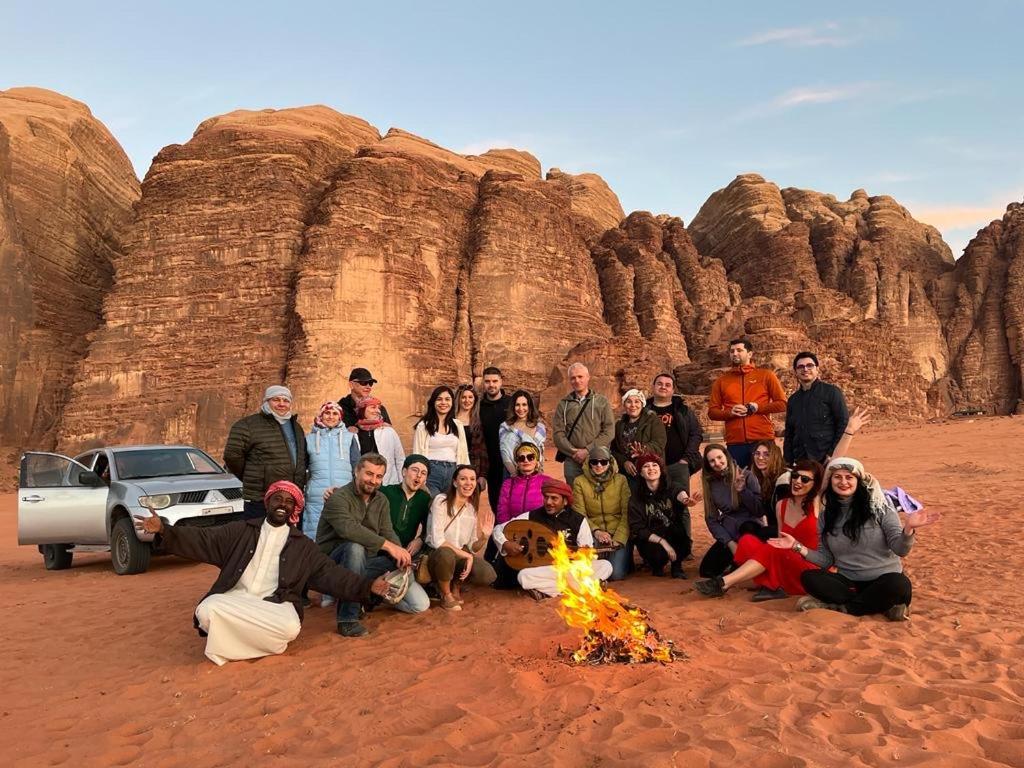 Wadi Rum Sky Tours & Camp Kültér fotó