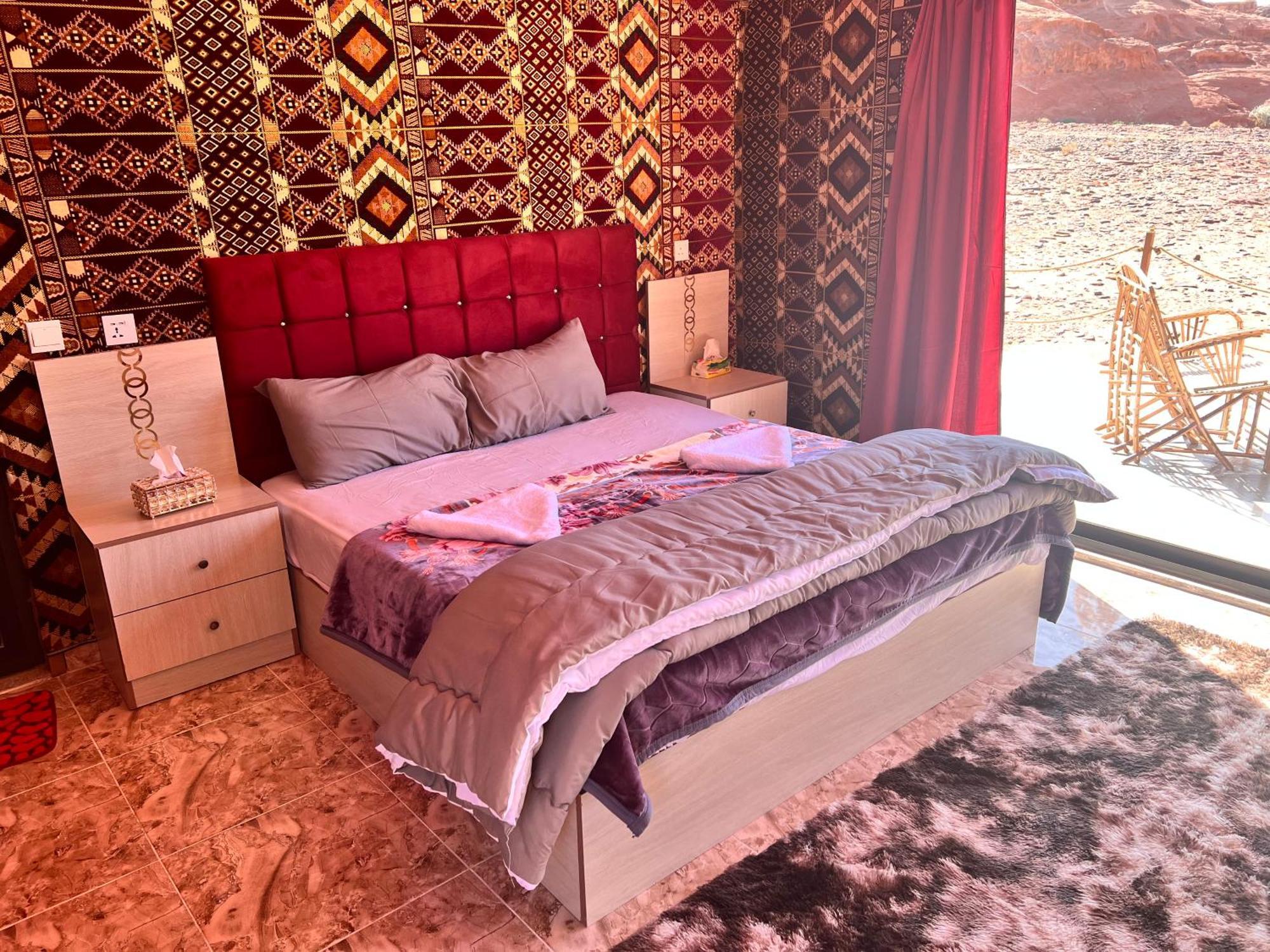 Wadi Rum Sky Tours & Camp Kültér fotó